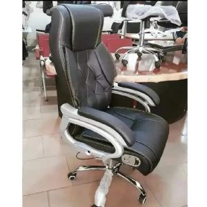 EXECUTIVE CHAIR - QUALITY DESIGNED BLACK (UGIN)