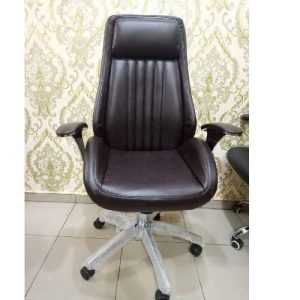 EXECUTIVE CHAIR - QUALITY DESIGNED BLACK (UGIN)