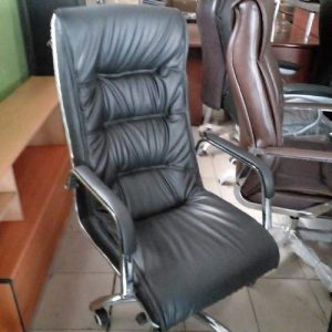 EXECUTIVE OFFICE CHAIR - QUALITY DESIGNED BLACK (HAFUR)