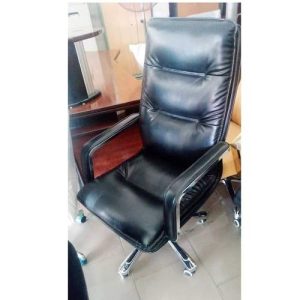 EXECUTIVE OFFICE CHAIR - QUALITY DESIGNED BLACK (JAFU)