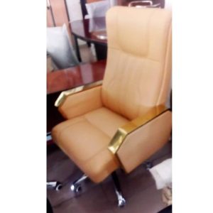 EXECUTIVE OFFICE CHAIR - QUALITY DESIGNED BROWN (ROMIN)