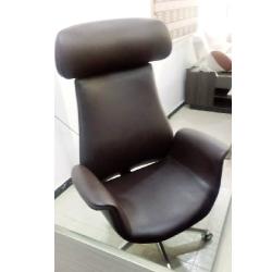 EXECUTIVE OFFICE CHAIR - QUALITY DESIGNED COFFEE BROWN WITH HEAD REST (ARIN)