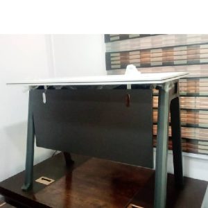 OFFICE TABLE - QUALITY DESIGNED 2 METER (ARIN)