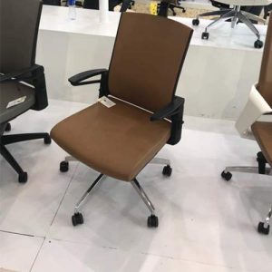 Secretary Chair DEL 141