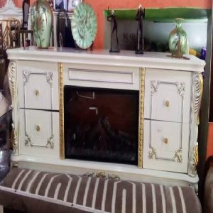 TV STAND - QUALITY DESIGNED WHITE FIRE PLACE (CHIN)